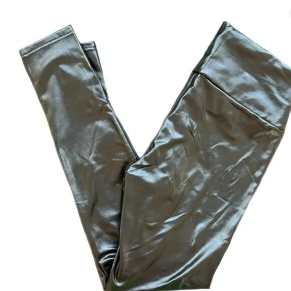 Worn once! TAGOO Vegan Leather Pants in Black - S - Picture 2 of 2